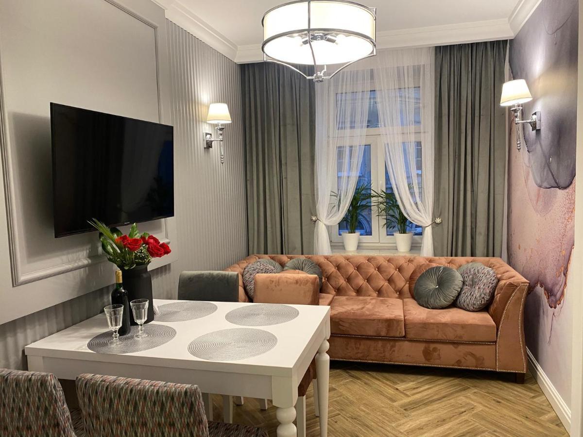 Family Sauna Apartments: Downtown Comfort With Private Wellness