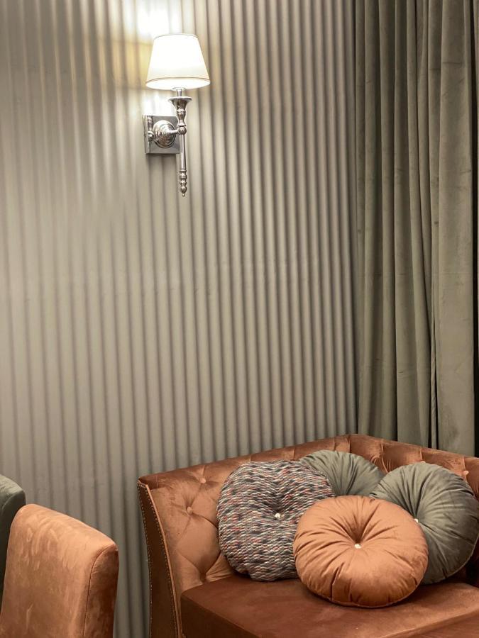 Family Sauna Apartments: Downtown Comfort With Private Wellness Apartment