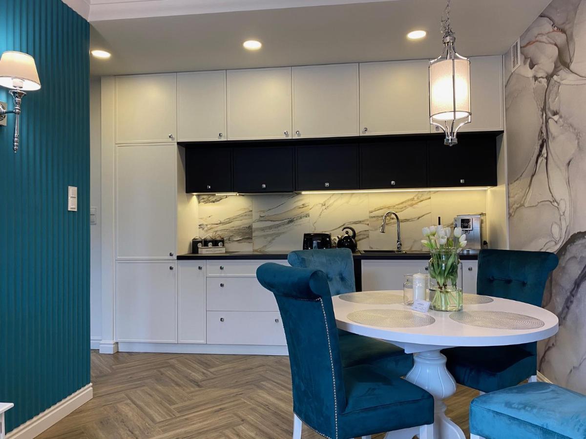 Family Sauna Apartments: Downtown Comfort With Private Wellness *