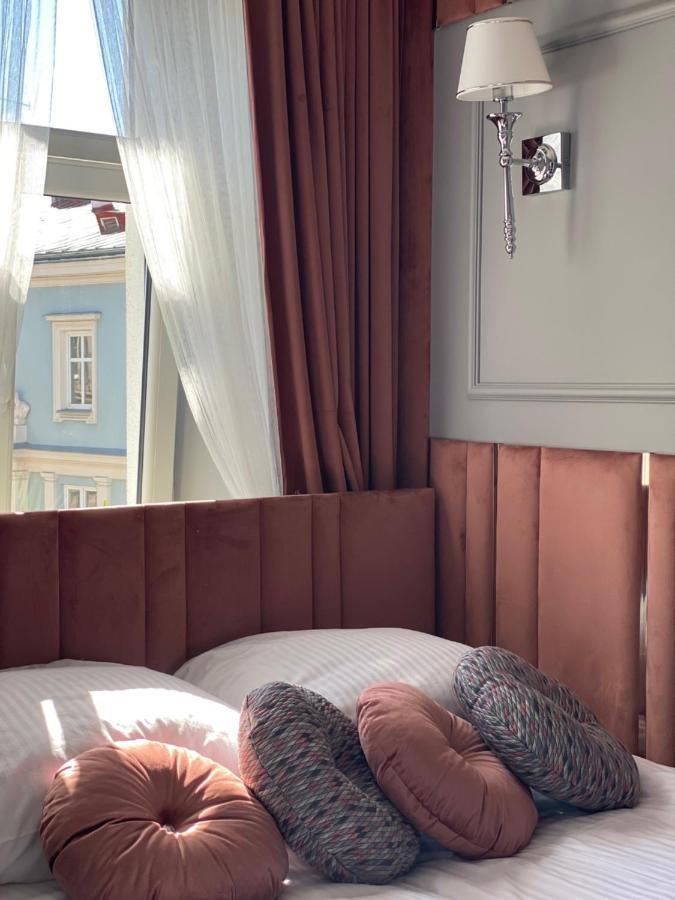 Apartment Family Sauna Apartments: Downtown Comfort With Private Wellness