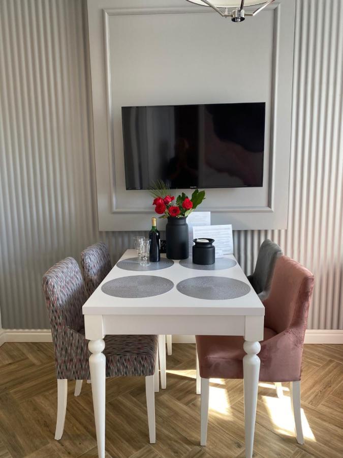 Family Sauna Apartments: Downtown Comfort With Private Wellness Kielce
