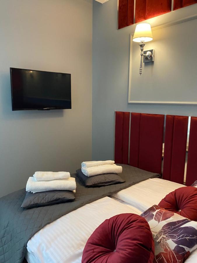 Apartment Family Sauna Apartments: Downtown Comfort With Private Wellness *