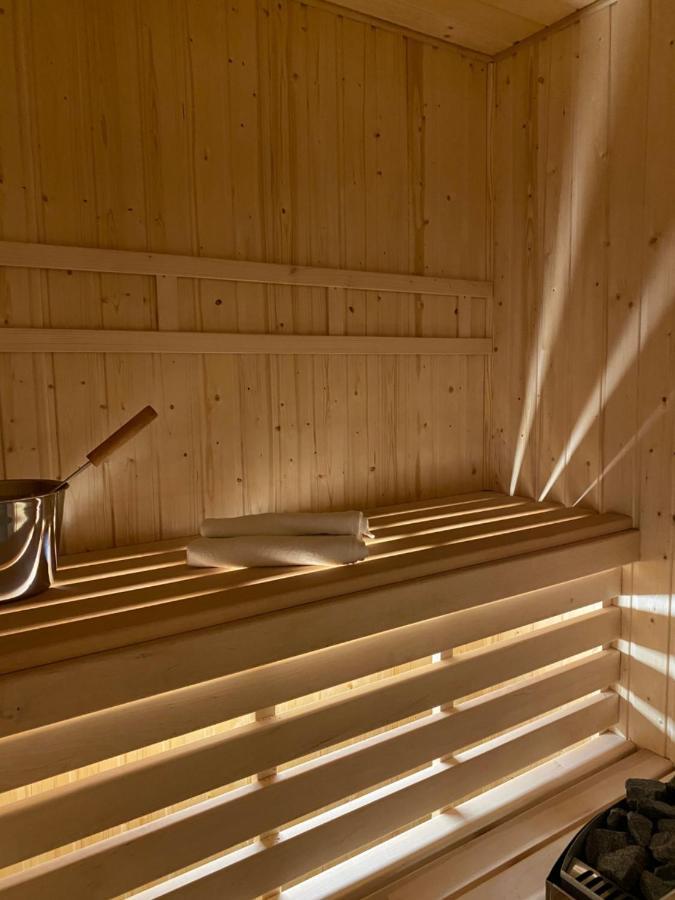 Family Sauna Apartments: Downtown Comfort With Private Wellness Apartment *